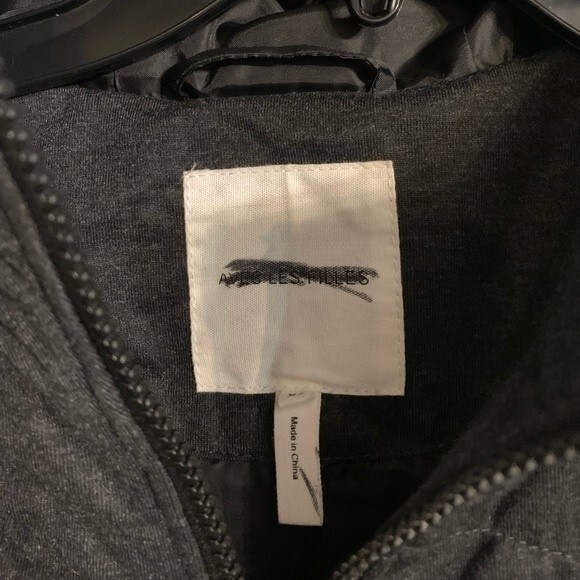 NWOT Avec Les Filles | Charcoal Grey Quilted Puffer Vest Hooded Womens XS - Picture 6 of 7